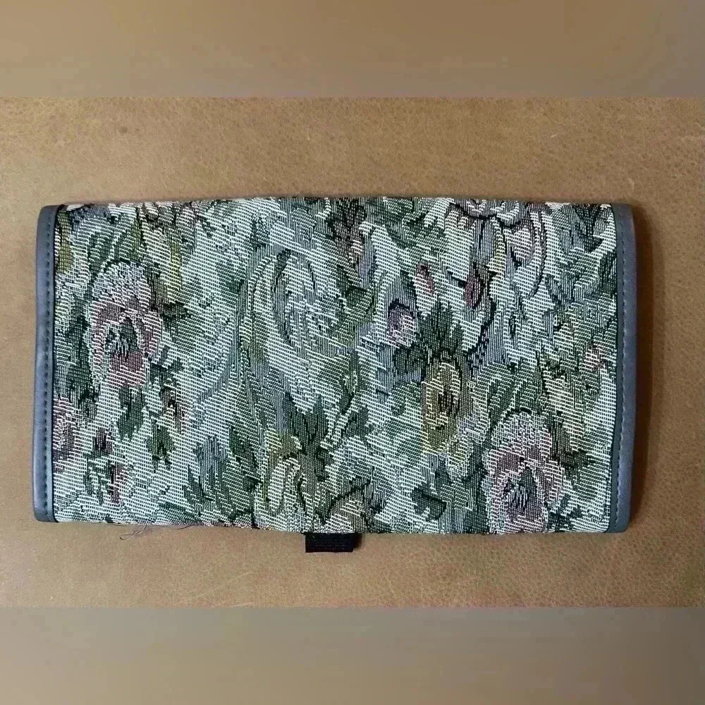 Vintage Travel Makeup Or Jewelry Storage Case Floral Pattern